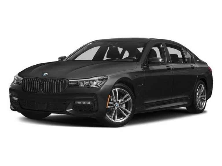 New Luxury Cars in Valencia, CA