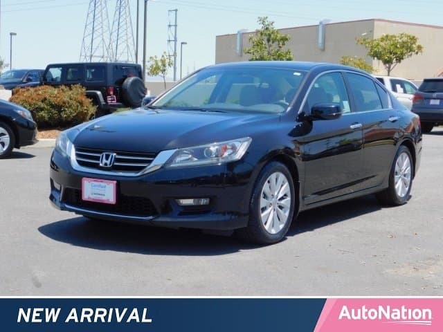 Certified Car Dealer Near Burbank, CA with Honda Cars For Sale